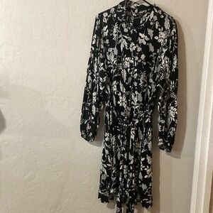 Black and White Bishop Sleeve Wrap Sundress